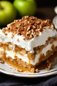 No-Bake Oatmeal Apple Pie Lasagna Recipe