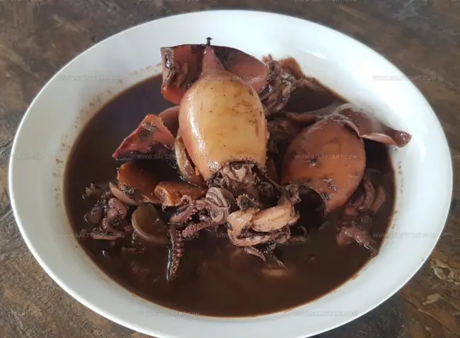 Adobong Pusit