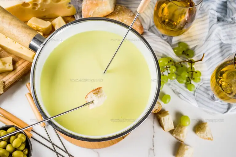 3 Kirsch Alternatives for Cheese Fondue Recipes
