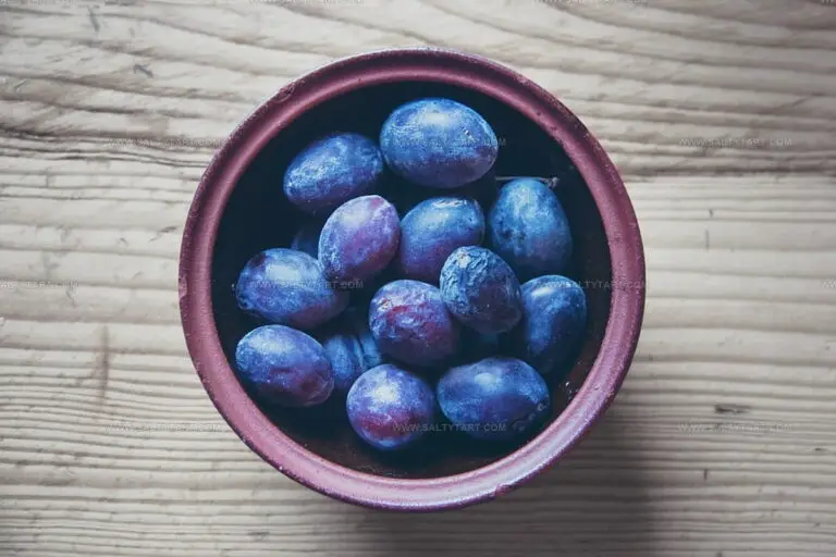 What Does Prune Juice Taste Like? Discover This Fruity Gem