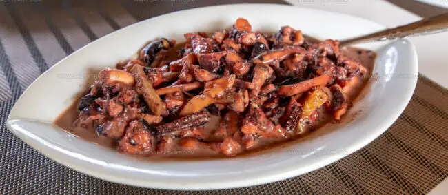 Adobong Pugita