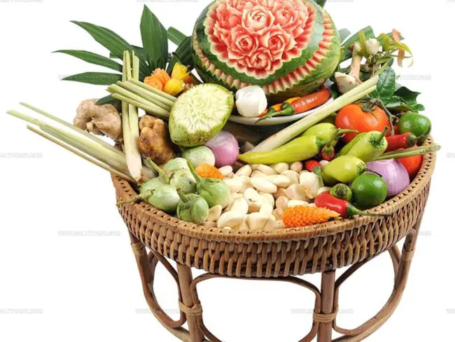Thai or Chinese Foods: Which One Is Healthier?