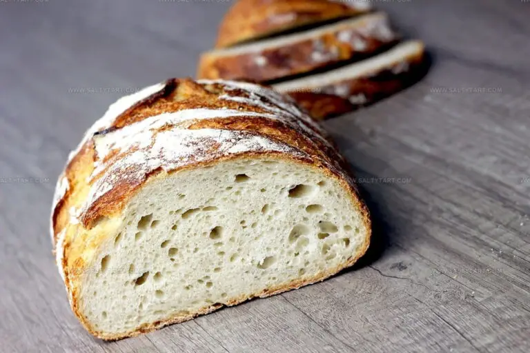 What Does Sourdough Bread Taste Like? Tangy Bites of History