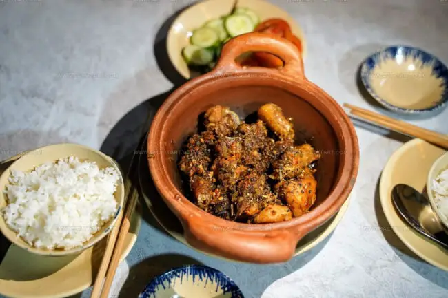 Lemongrass Chicken (Ga Kho Sa Ot)