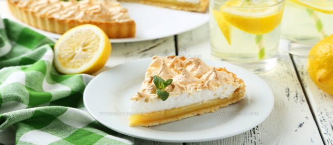 Lemon Meringue Pie (Lemon Meringue Pie)
