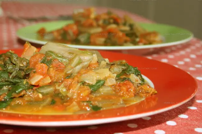 Swiss Chard And Tomatoes (Acelgas Con Tomate)